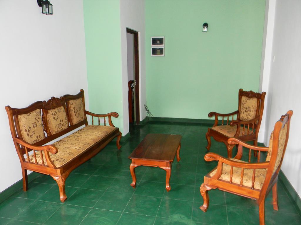 Self Cate Luxury Apartments Tennekumbura Rum bild